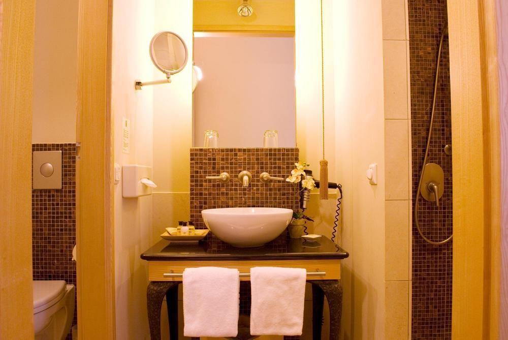 Classic Hotel Harmonie Cologne Luaran gambar